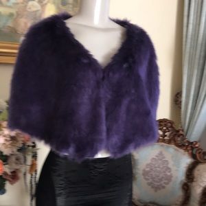 CACHÉ Faux fur Purple color .